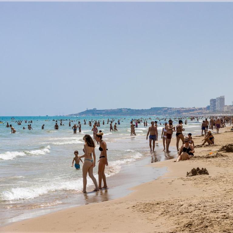 HB Apartments - Torre Vista al Mar - Three-Bedroom Standard Apartment - 44