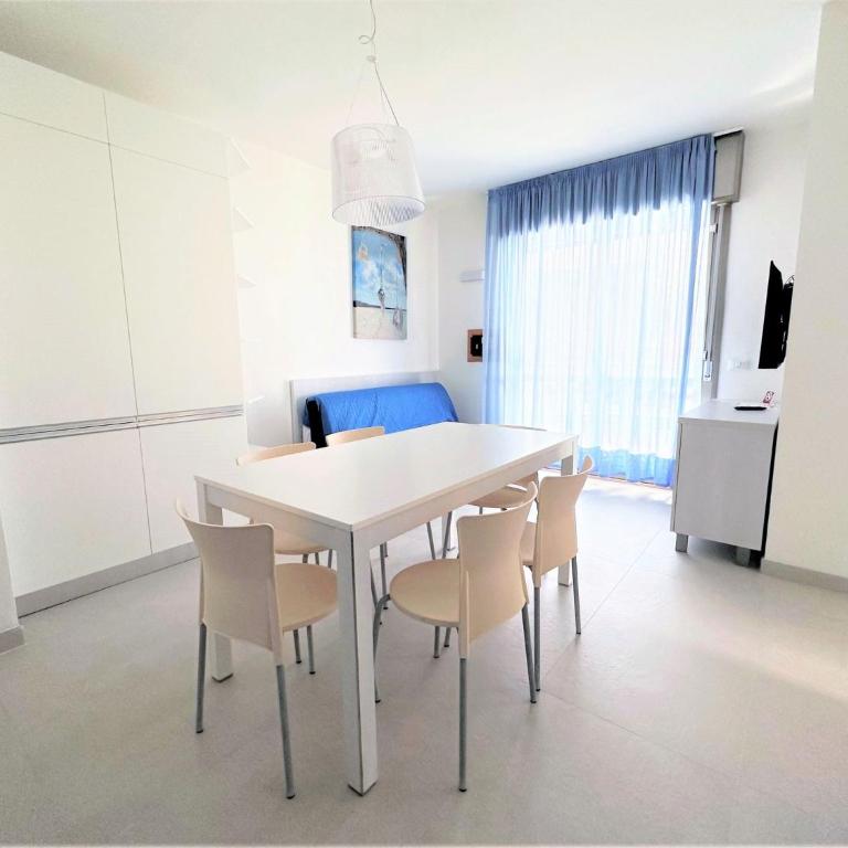 Stylish Bibione flat with pool access - Appartamento - 7