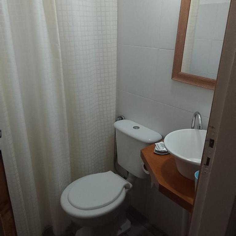 Hosteria Los Amigos - Basic Triple Room - 9