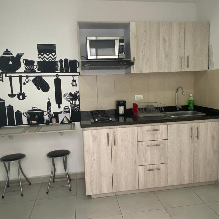 Arboleda de San Antonio Cali - Deluxe One-Bedroom Apartment with City View - 11