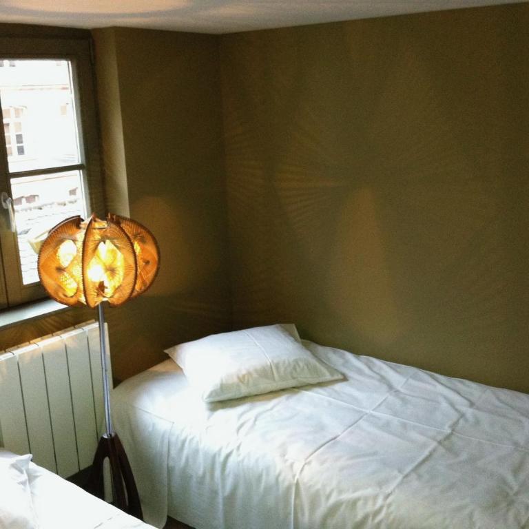 L'appartement au-dessus du - One-Bedroom Apartment - 3