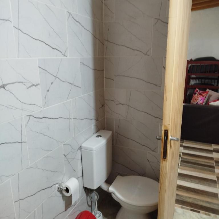 Nicathi - One-Bedroom Apartment - 6