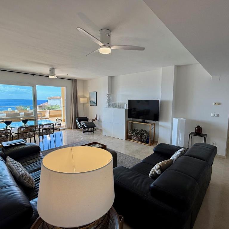 Precioso apartamento con piscina, vistas a mar - Apartamento con vistas al mar - 54