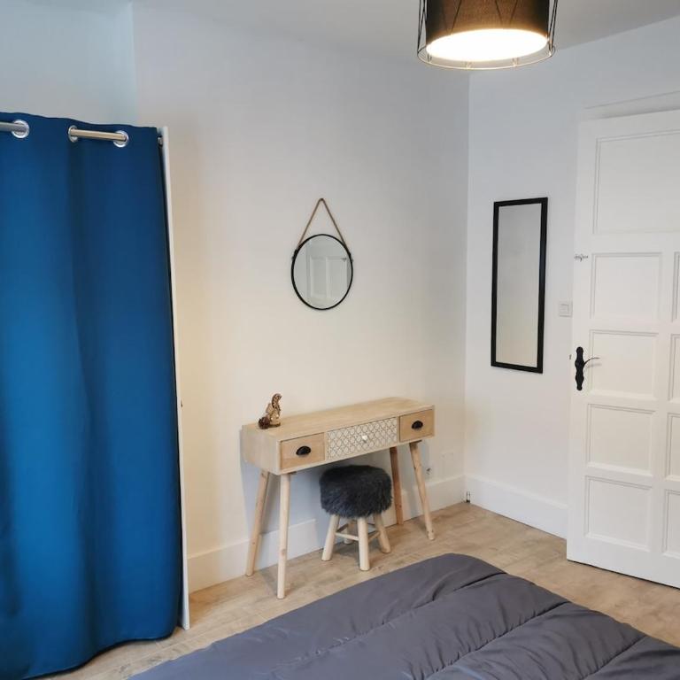 Appartement nid douillet 3 étoiles au centre ville de la Bresse - Two-Bedroom Apartment - 7