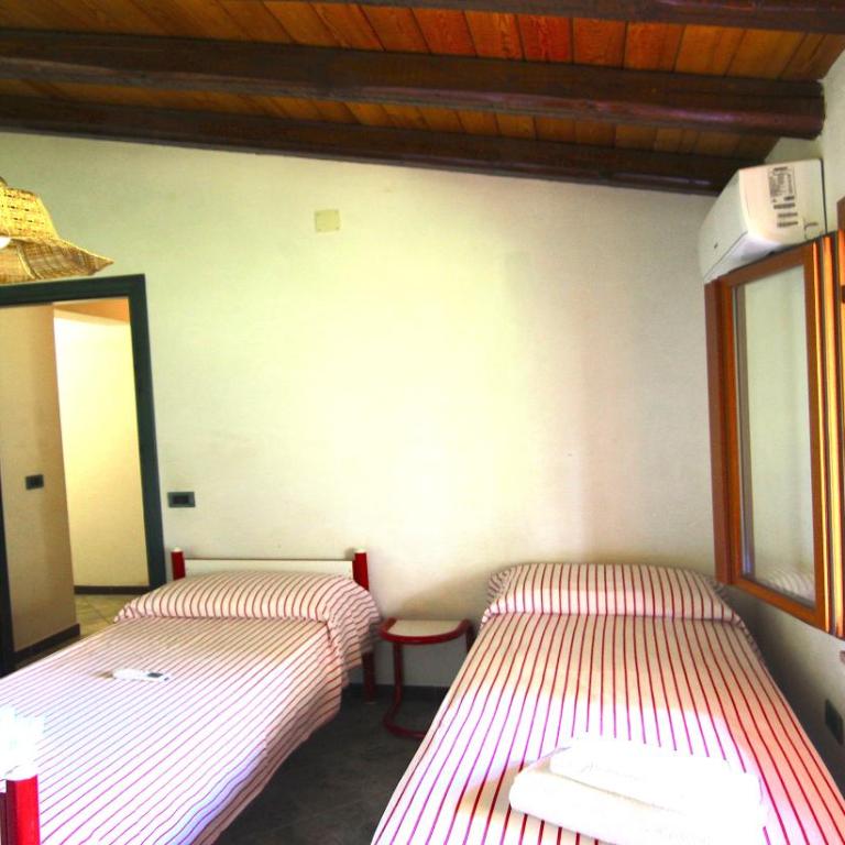 VILLASEASICILY , POOL SALT WATER and NATURAL CHLORINE IN BALESTRATE - PALERMO - Villa con Piscina Privata - 21