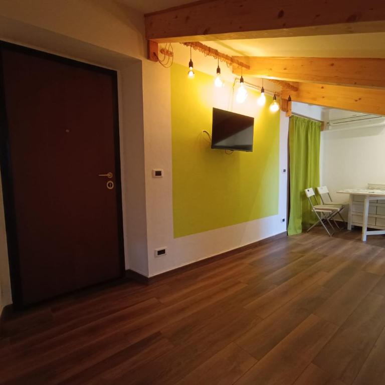 Mansarda in Centro - Appartamento con 1 Camera da Letto - 7