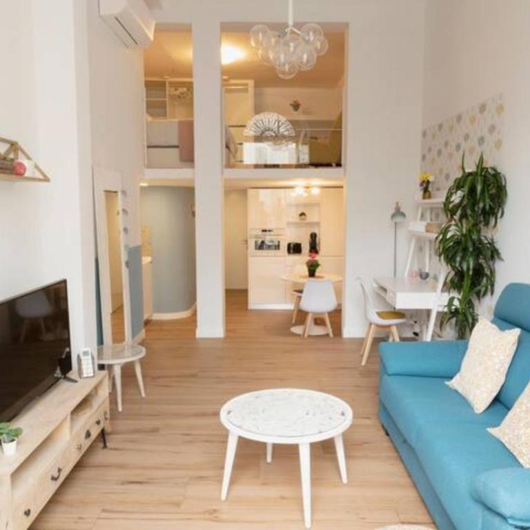 Vistas a Puerta de Sol - One-Bedroom Apartment - 8