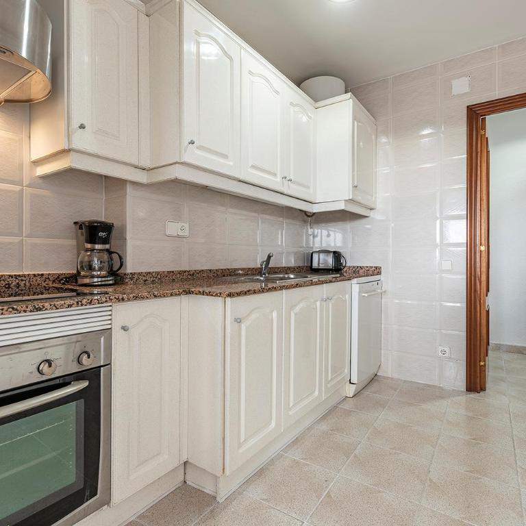 Aimar Atico duplex Playa la Pineda Port Aventura - Apartment - 37