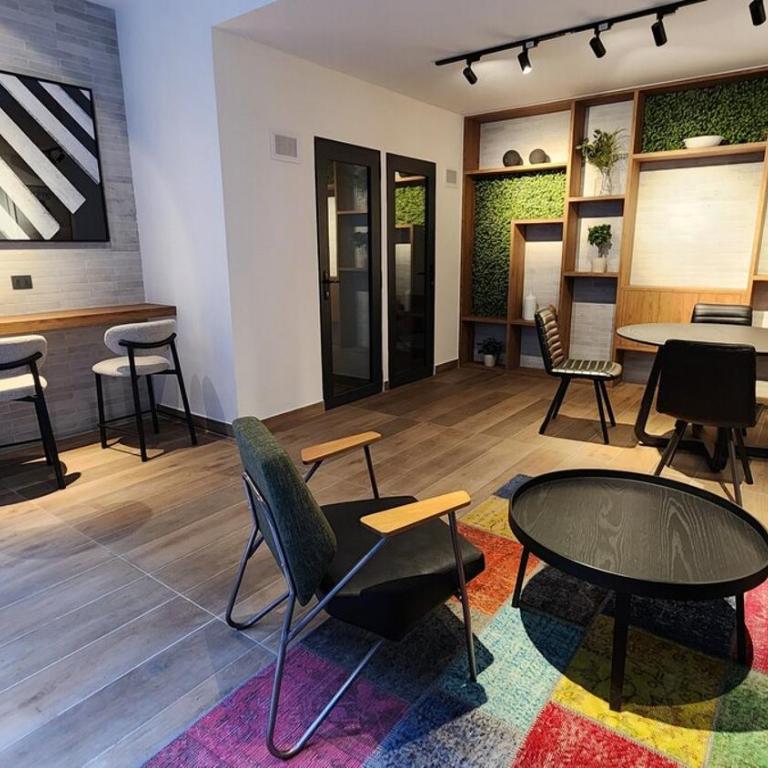 Modern apartment in the Historic Center - One-Bedroom Apartment - 26