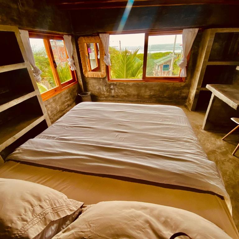 Hermanos Perdidos Surf - Suite Deluxe con vistas al mar - 1