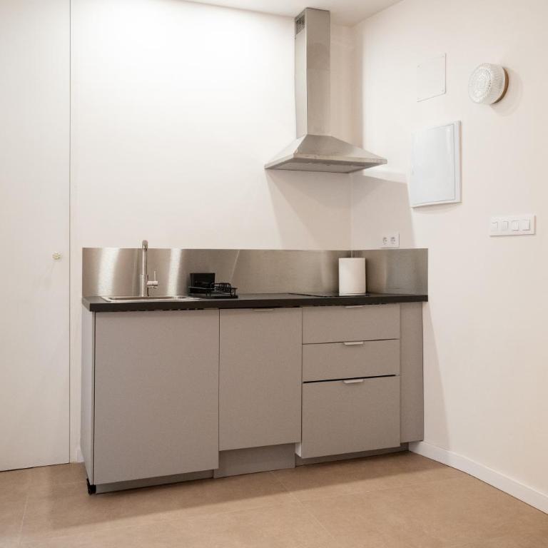 Premium loft in the center of Madrid, Casa García - One-Bedroom Apartment - 16