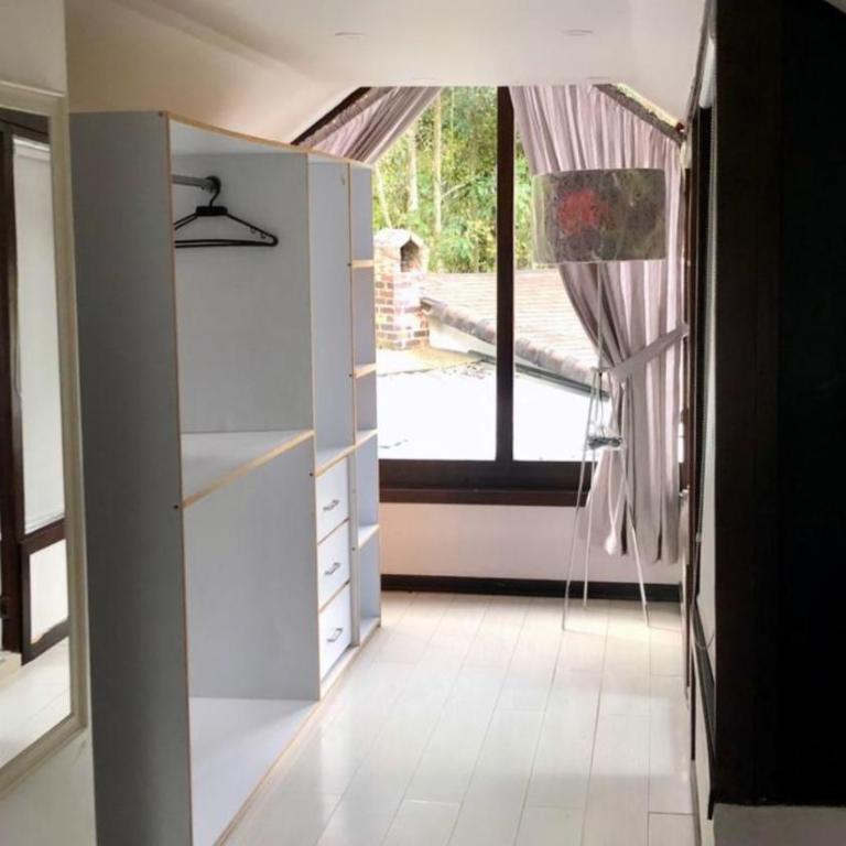 Villa Shalom - Two-Bedroom House - 12