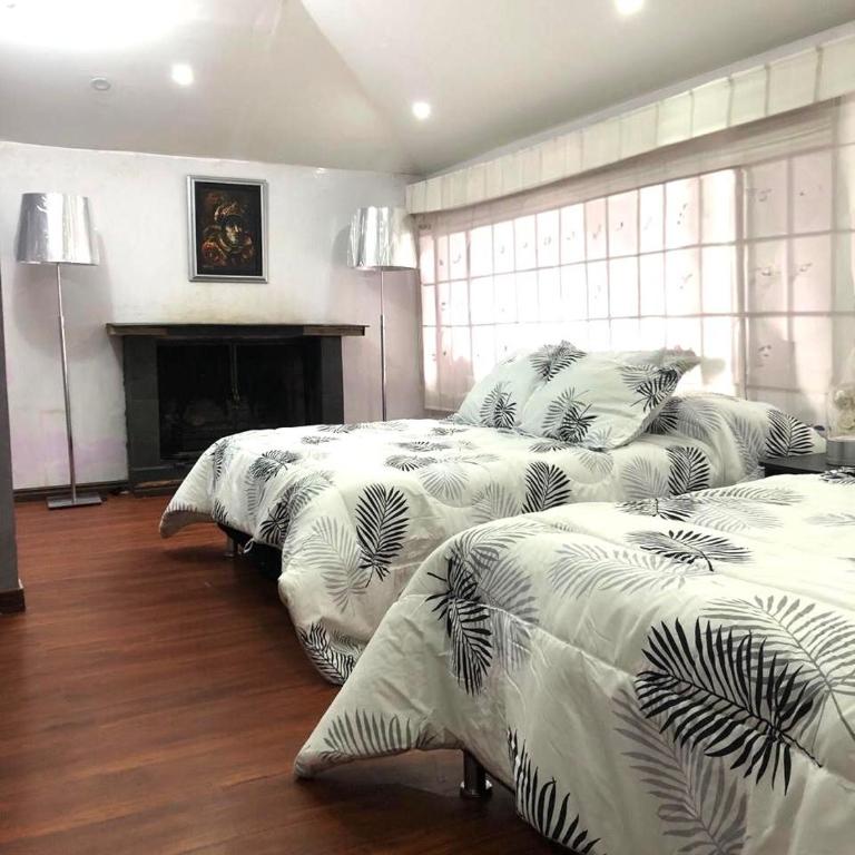 Villa Shalom - Two-Bedroom House - 23