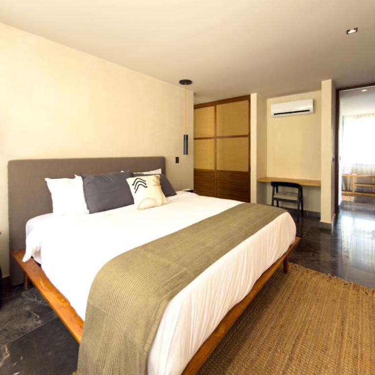 Near the beach Exclusive PH with private pool coast view Humana - Two-Bedroom Apartment with Terrace and Sea View - 21