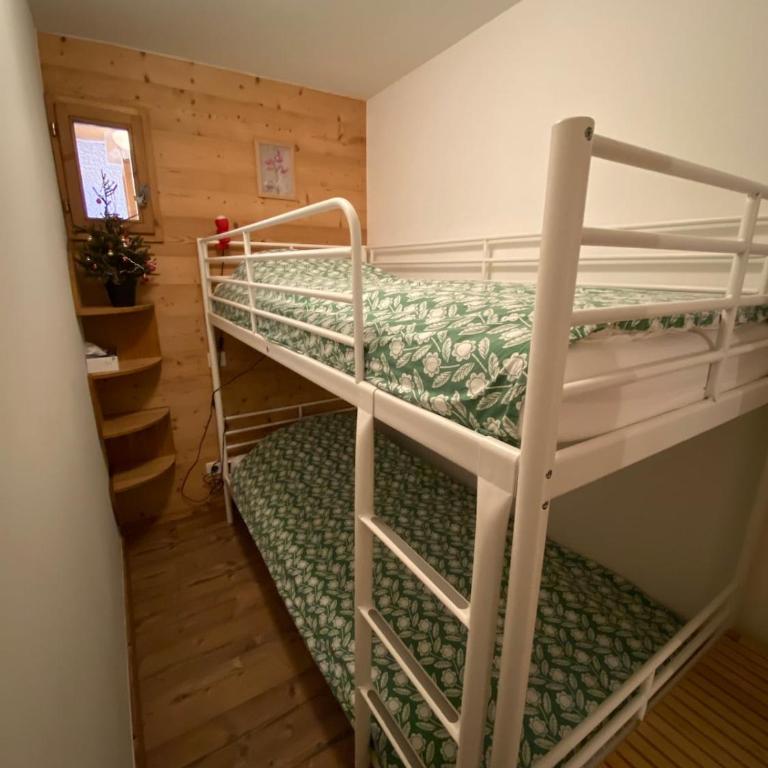 T3 lumineux Champagny le Haut - Appartement 2 Chambres avec Balcon et Terrasse - 11