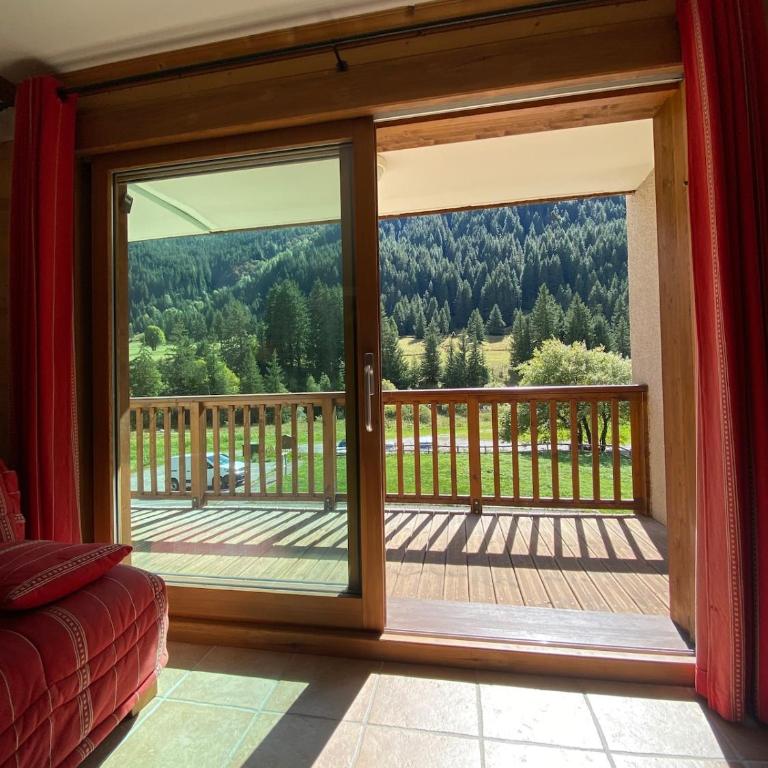 T3 lumineux Champagny le Haut - Appartement 2 Chambres avec Balcon et Terrasse - 15