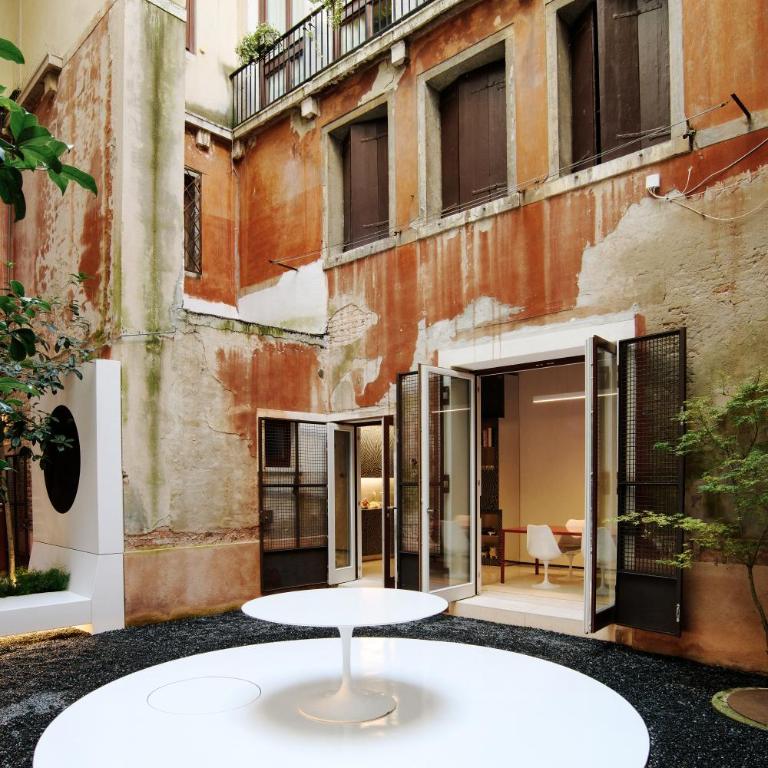 pW - A contemporary jewel in Palazzo Widmann - One-Bedroom Apartment - 16