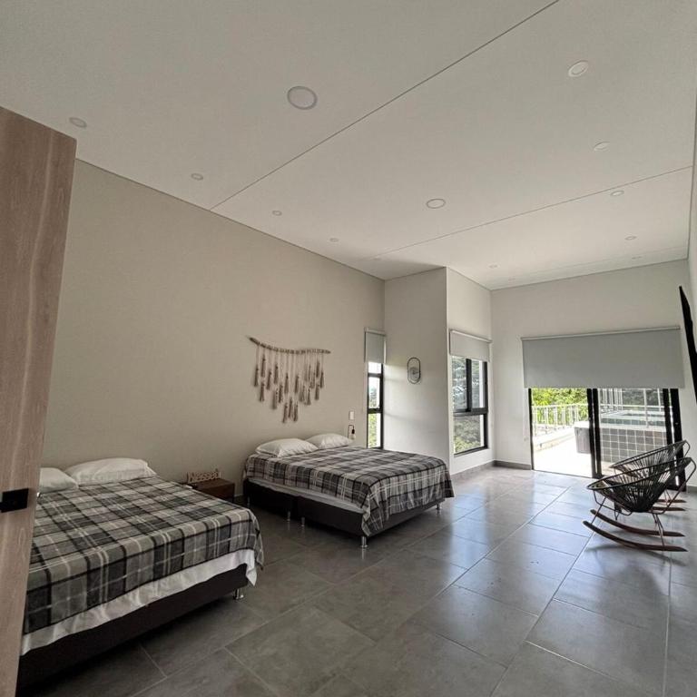 BosqueVivo - Cabaña de lujo con piscina y jacuzzi en Doradal - Casa - 9