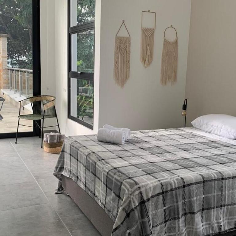 BosqueVivo - Cabaña de lujo con piscina y jacuzzi en Doradal - Casa - 11