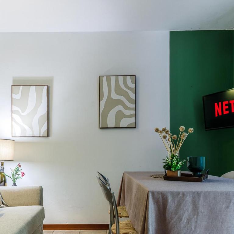 Panoramic Lake View Apartments with Pool & Breakfast - Appartamento Superior con Balcone - 29