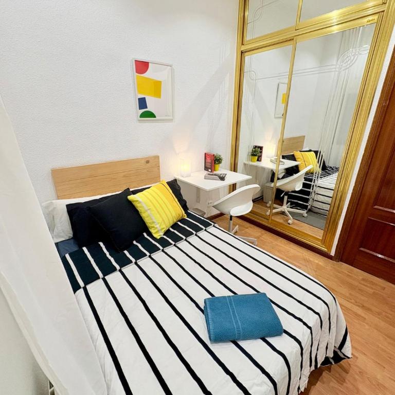 Acogedora habitación en barrio madrileño con encanto - Double Room - 7