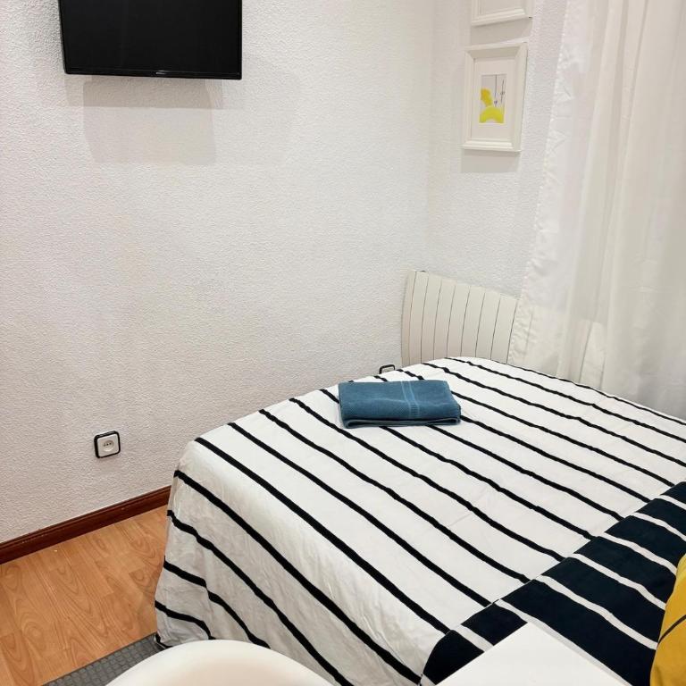 Acogedora habitación en barrio madrileño con encanto - Double Room - 9