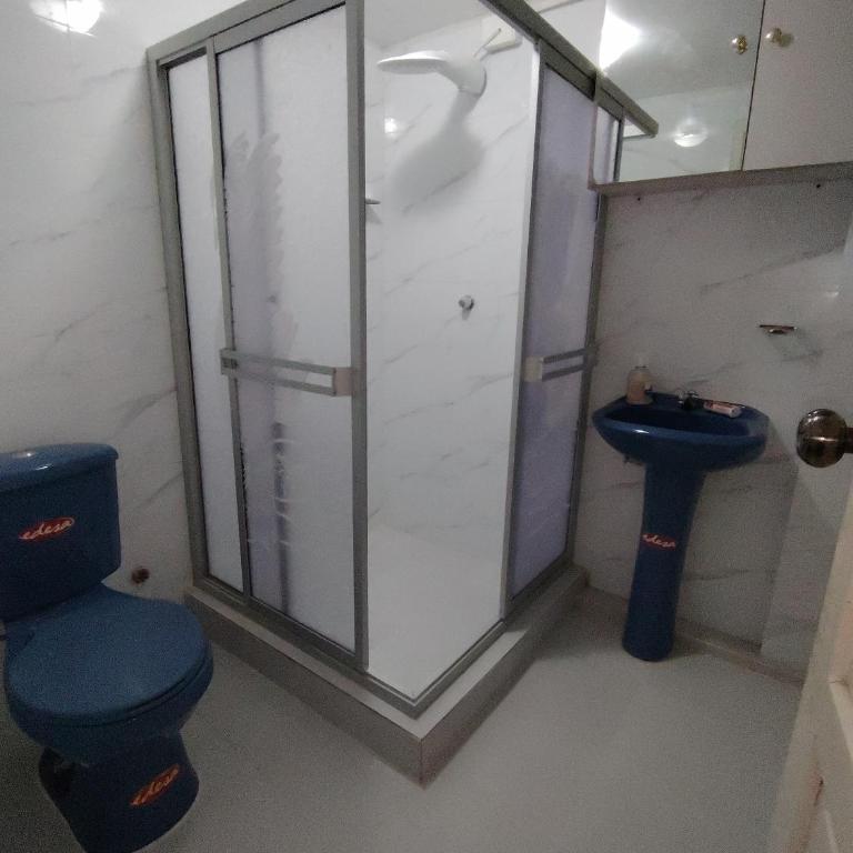 Departamento en zona residencial cerca del centro - Two-Bedroom Apartment - 6