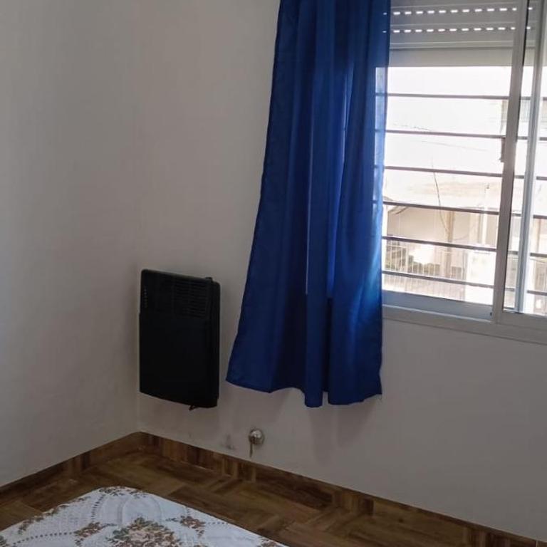 Rentals Temp - Deptos - Three-Bedroom Apartment - 12