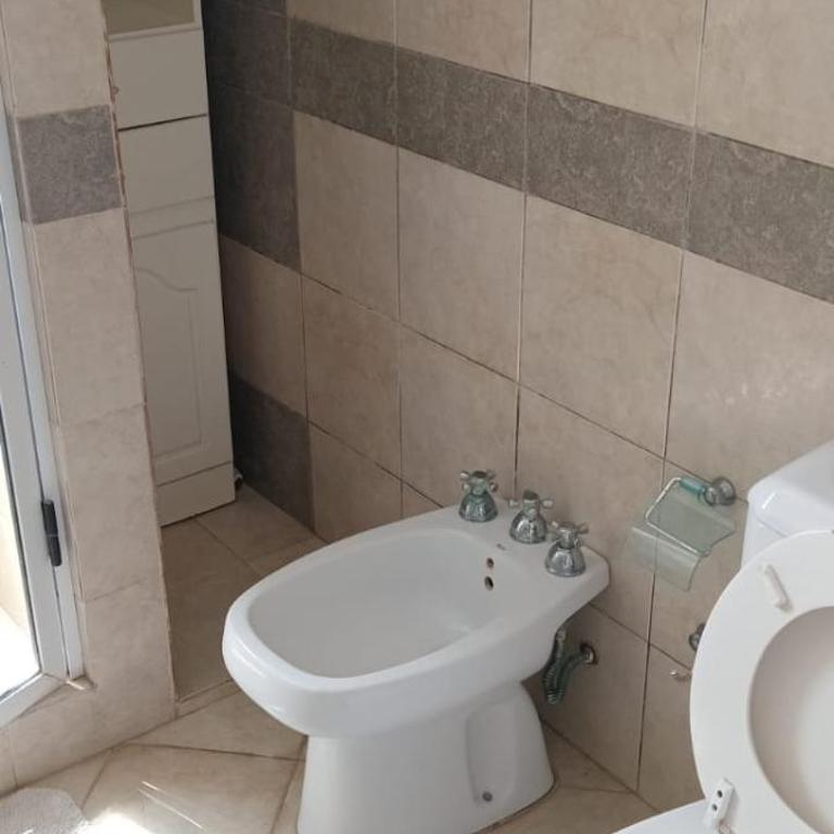 Rentals Temp - Deptos - Three-Bedroom Apartment - 16