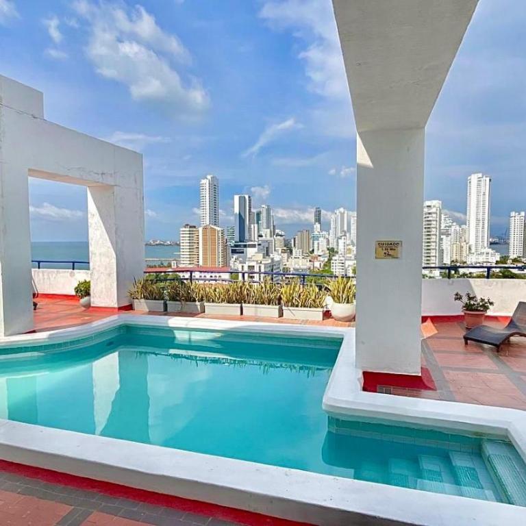 Apto luxury en el laguito edificio marina del rey cartagena frente al mar - Three-Bedroom Apartment - 15