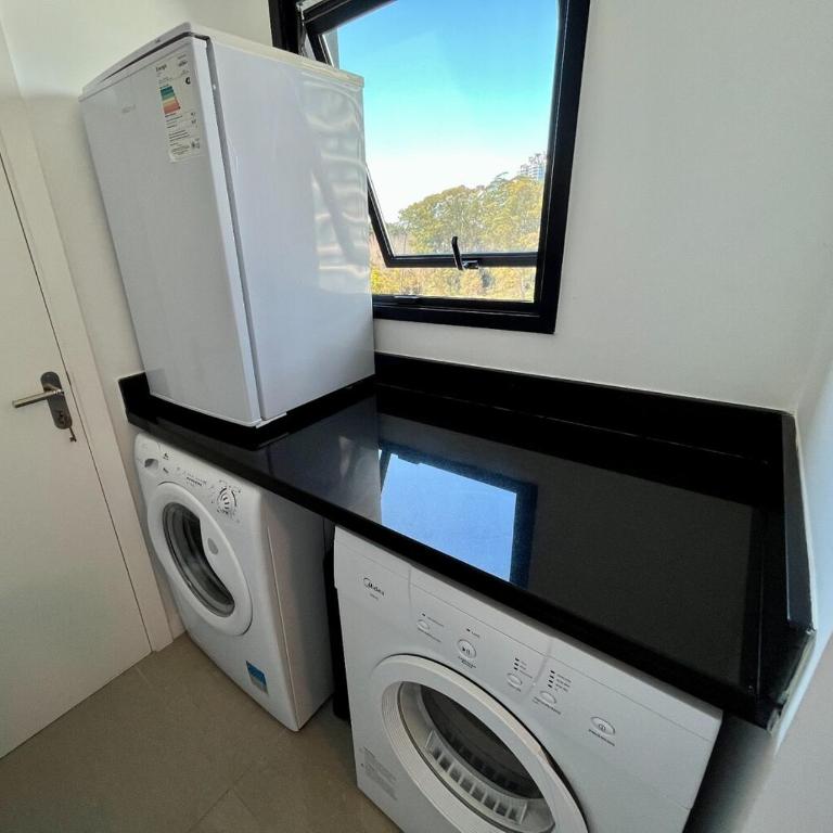 Relaxation and good taste just steps from the sea - Three-Bedroom Apartment - 28