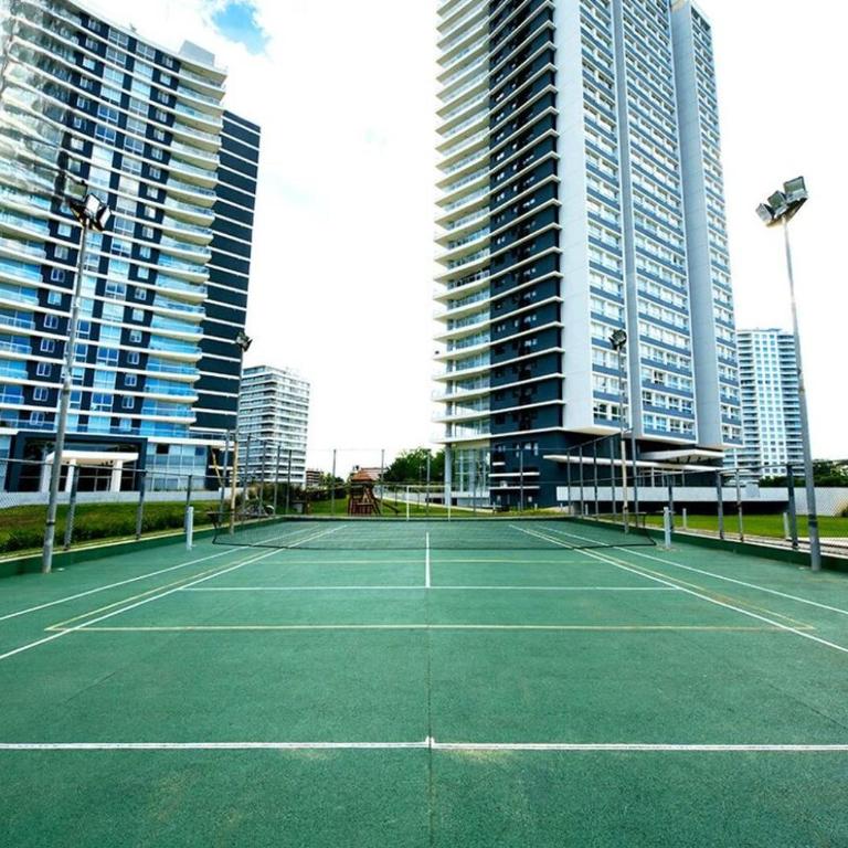 Relaxation and good taste just steps from the sea - Three-Bedroom Apartment - 30