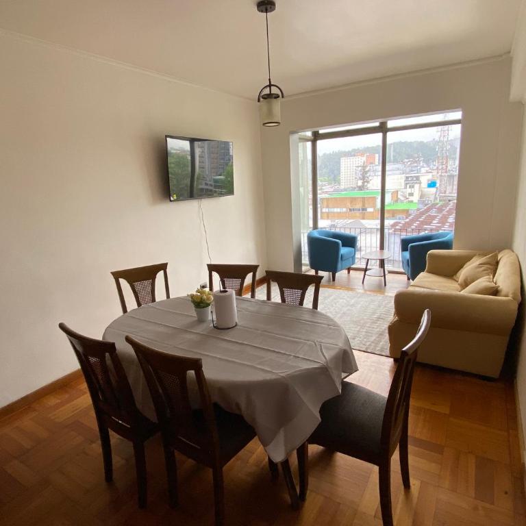 Plaza Centro - Three-Bedroom Apartment - 7