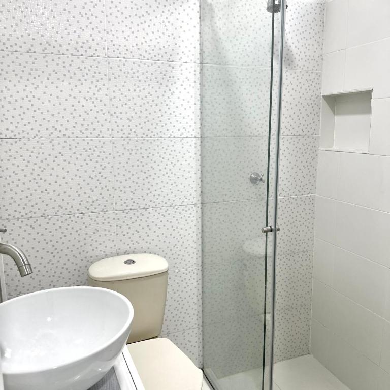 Apartamento vacacional por días en Santa Marta - Three-Bedroom Apartment - 2