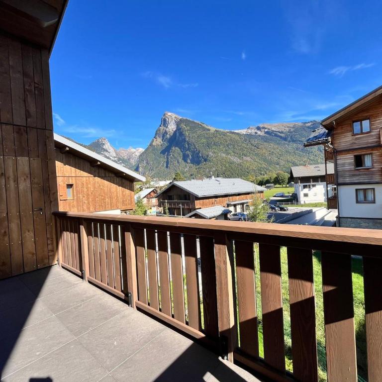 Duplex élégant au centre, vue vallée, confort moderne - FR-1-624-185 - Appartement - 15