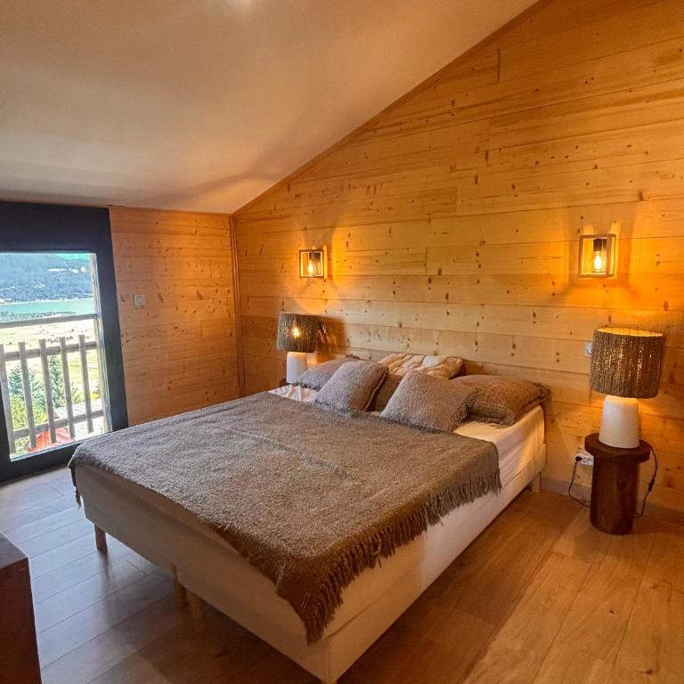 Chalet moderne 100m² pour 8 pers - Vue sur le lac - FR-1-758-44 - Chalet - 7