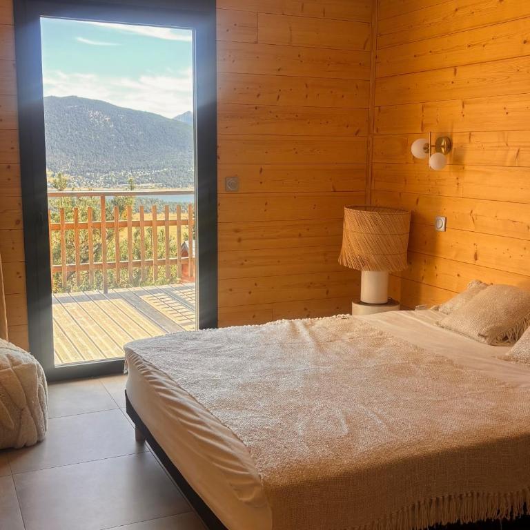 Chalet moderne 100m² pour 8 pers - Vue sur le lac - FR-1-758-44 - Chalet - 9