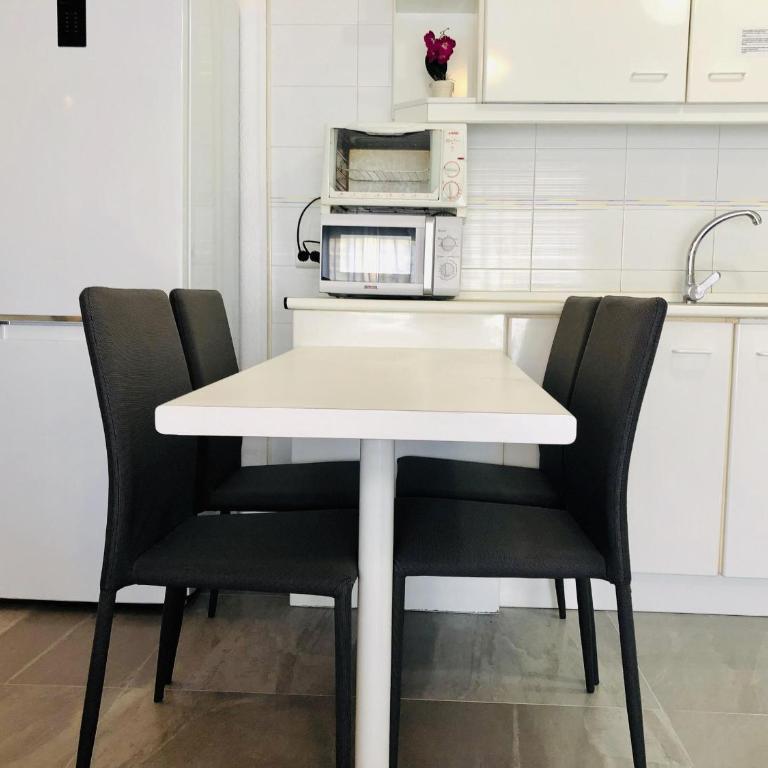 Apartamento en el Centro de Roses con Aire Acondicionado - ES-258-162 - Apartamento - 2