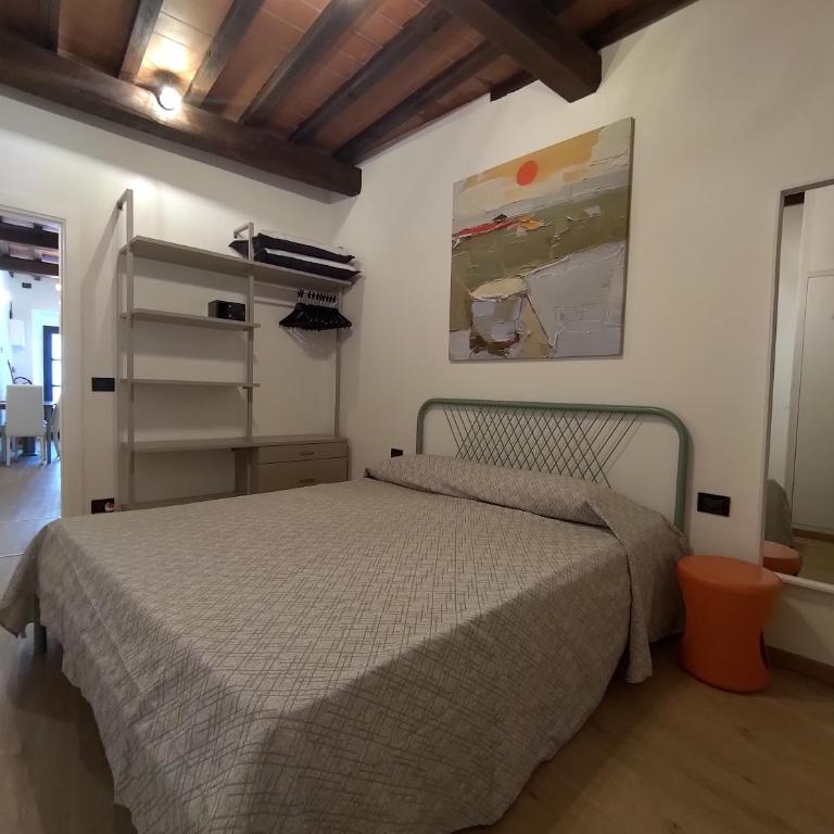 Charming Little House 2 kilometers from the Historical Centre in a typical Florentine district right next to the Tram and Bus stops by Florence Holidays Apartments - Casa con 1 Camera da Letto - 2