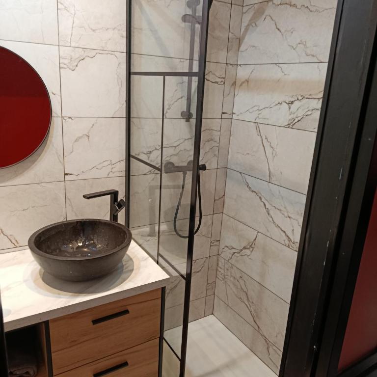 Studio Eden Jacuzzi - Appartement 1 Chambre - 1
