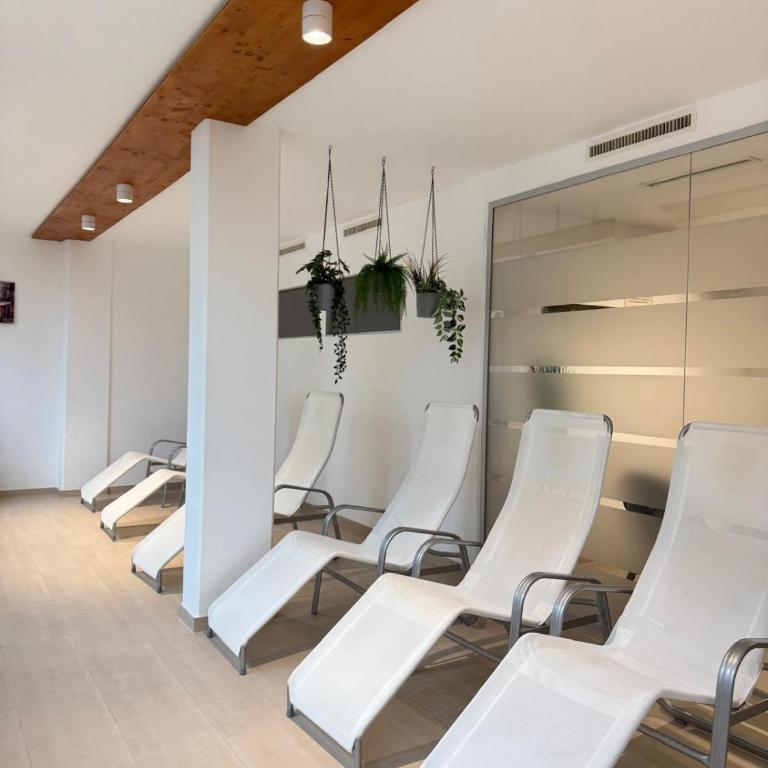 2 Zimmer Ferienwohnung Chill Zone 53m2 mit Pool, Sauna und Spielplatz - Apartment mit 1 Schlafzimmer - 28