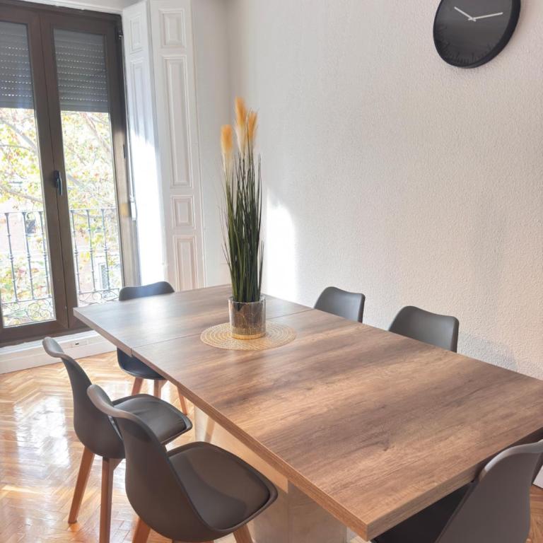 Plaza Mayor Citymad Stay - Apartamento de 3 dormitorios - 20