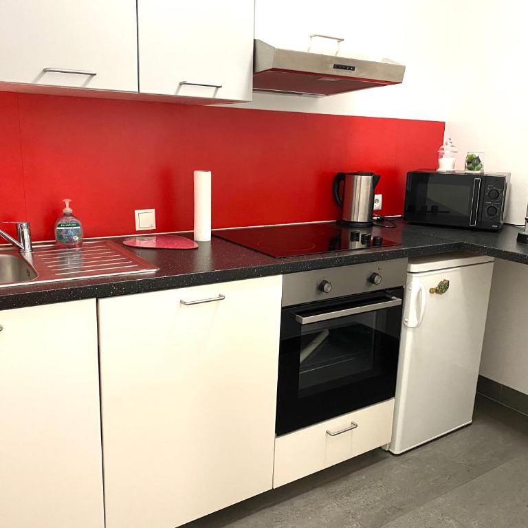 Apartment Grazbachgasse - gratis Tiefgaragenplatz - Appartement avec Balcon - 9