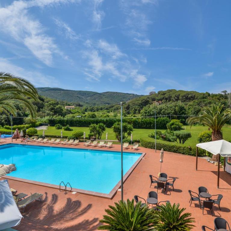 Hotel in Capoliveri with private beach - Camera Tripla Classic - 2