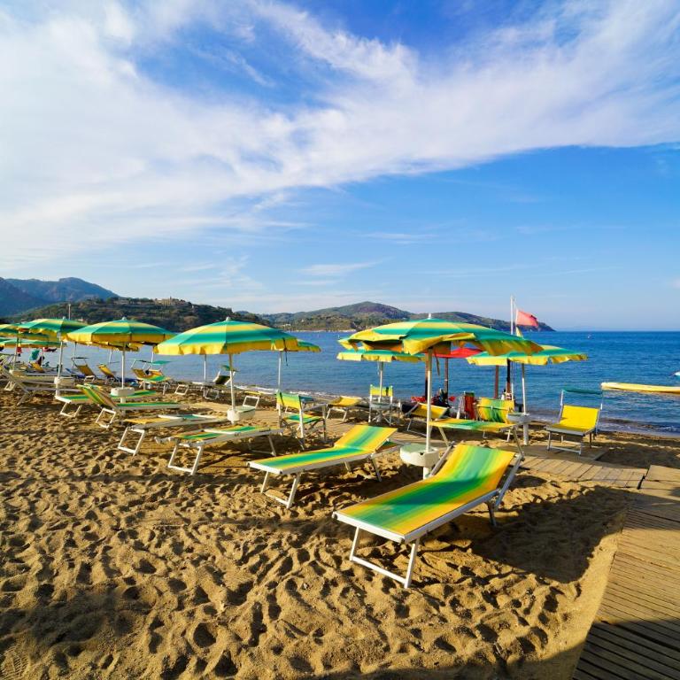 Hotel in Capoliveri with private beach - Camera Tripla Classic - 6
