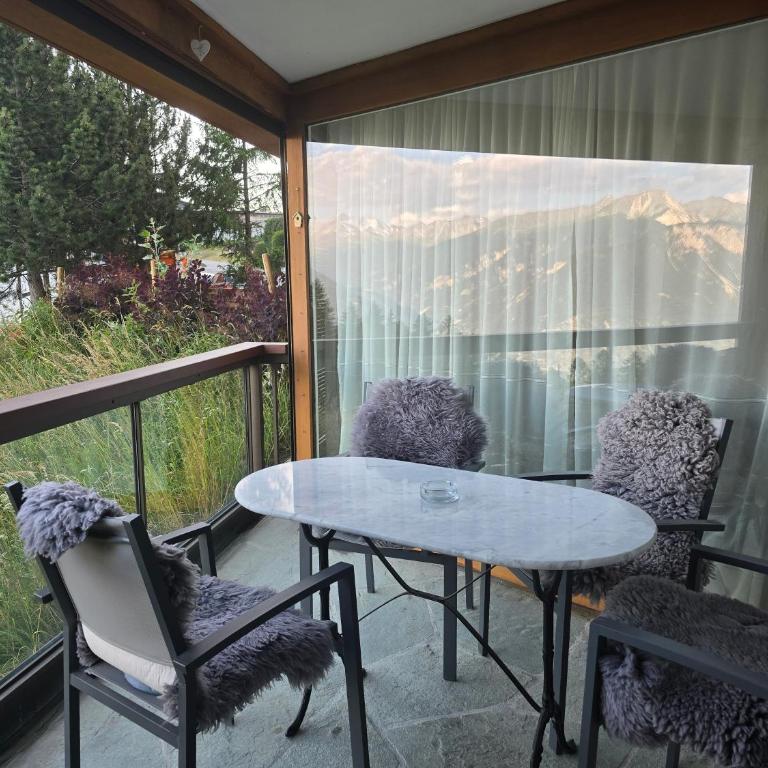 Studio Cosy à Crans-Montana - Studio - Vue sur Montagne - 11