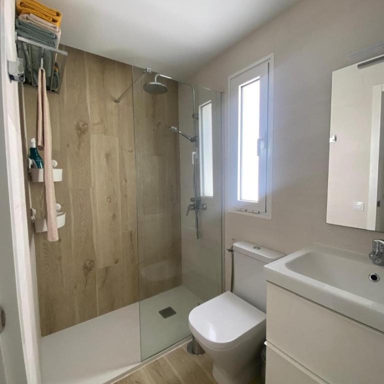 Ideal Bungalow with a terrace - One-Bedroom Apartment - 9