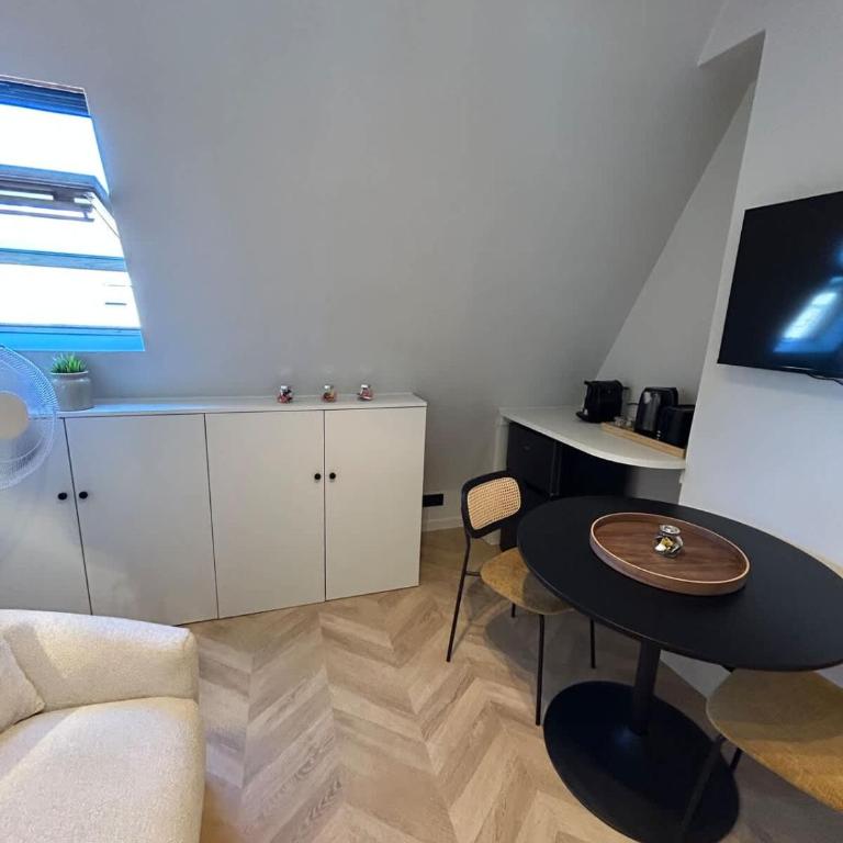 Studio de Luxe Parc Monceau - Studio - 23