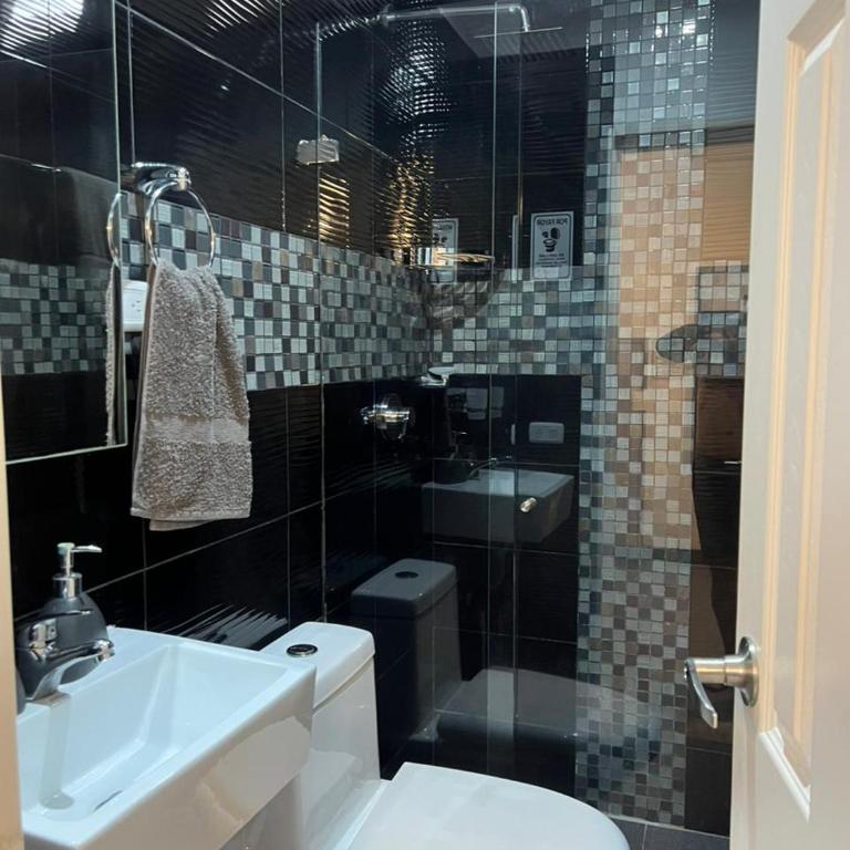 Casa Florez - Three-Bedroom Apartment - 27