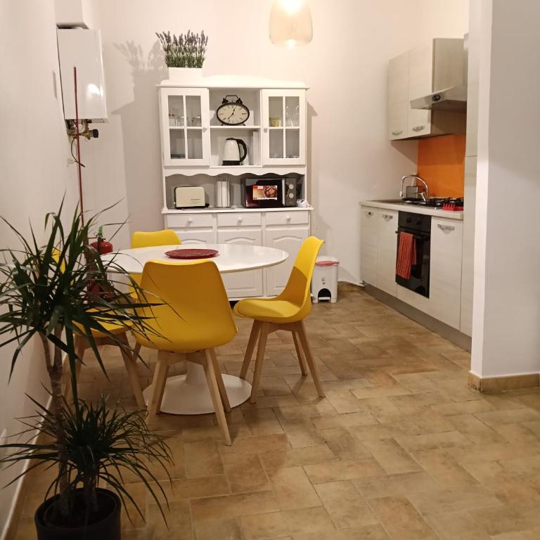 Alloggio Turistico Corso Italia 74 Viterbo - Appartamento con 2 Camere da Letto - 38